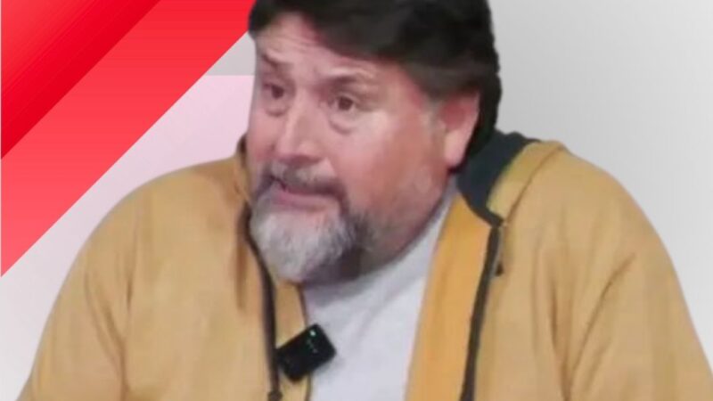 Juan José Ortega se pronuncia sobre la realidad política en Santa Cruz.