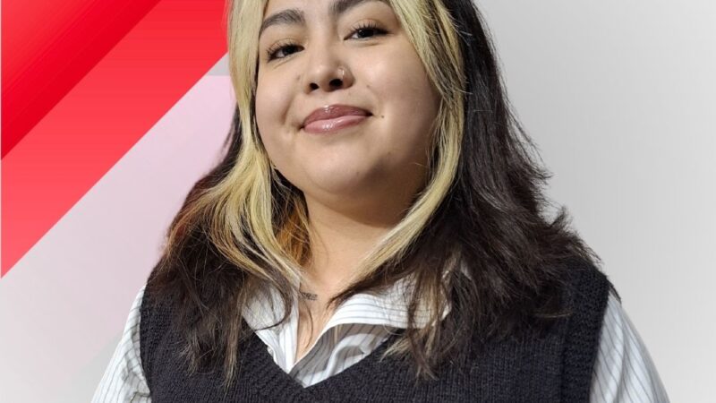 Florencia Acuña Bordon reabre «Bloom Pastelería» en Río Gallegos.