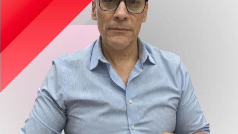 Eloy Echazu critica el proyecto de endeudamiento por 600 millones de dólares.