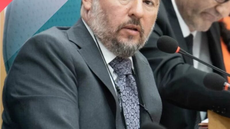 Conflicto docente en Santa Cruz: Pedro Muñoz critica medidas arbitrarias